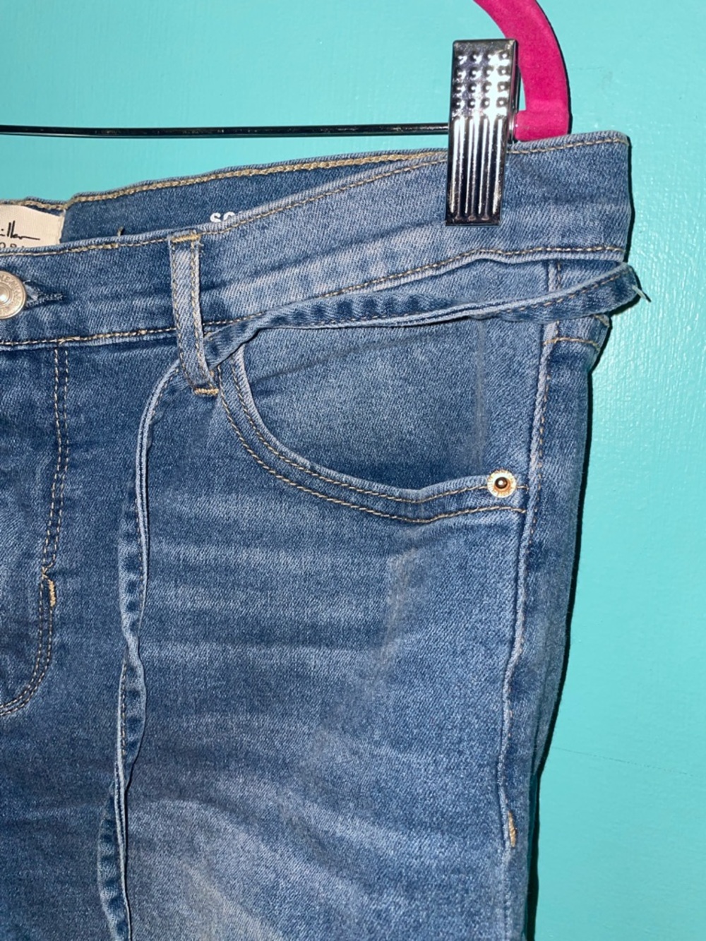 Nicole Miller Raw Hem High-Rise Denim Shorts - Blue - Picture 5 of 12